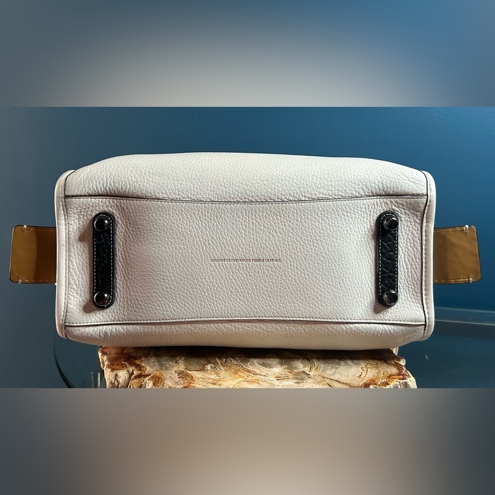 Coach 1941 Rogue 1st Generation Chalk White RARE RG 20315 EUC - Picture 14 of 17